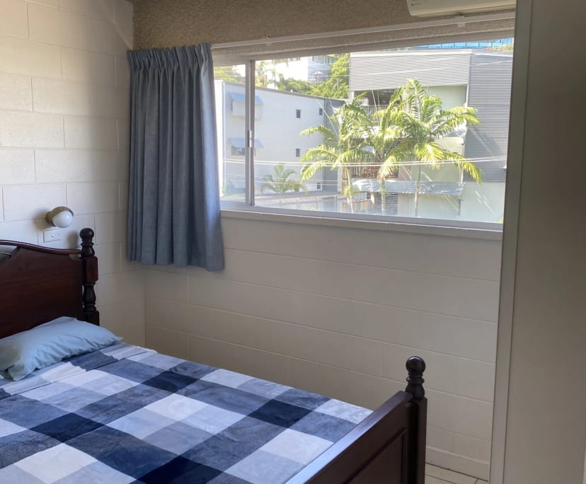 Furnished room in a flatshare