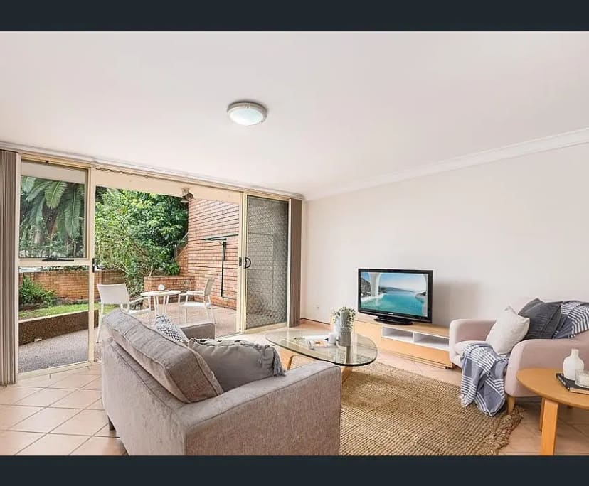 Room in a share house