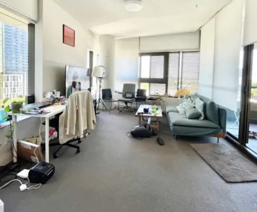 Furnished room with own bathroom