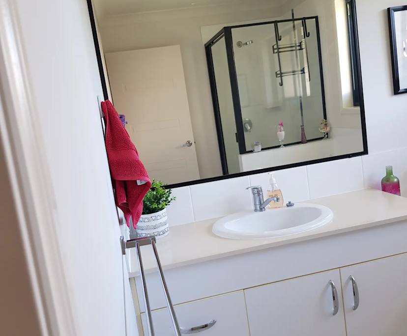 $310, Flatshare, 3 bathrooms, Blacks Beach QLD 4740