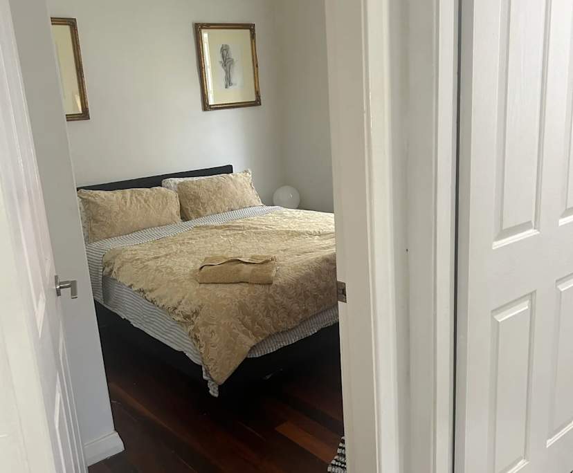 $325, Share-house, 2 bathrooms, Coorparoo QLD 4151