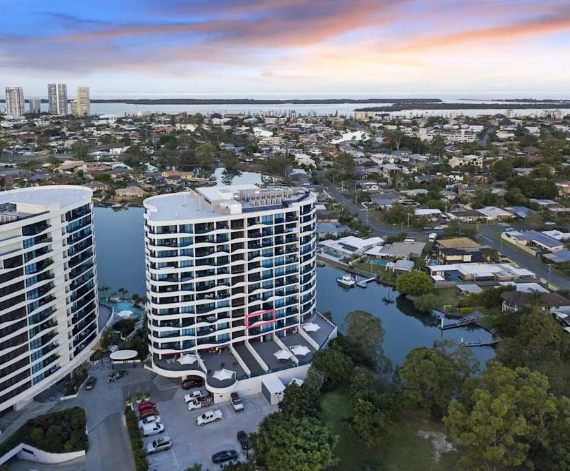 $400, Flatshare, 2 bathrooms, Biggera Waters QLD 4216