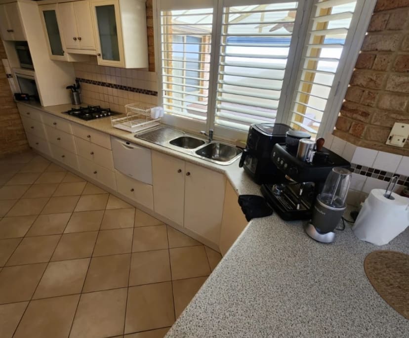 $450, Share-house, 4 bathrooms, Doubleview WA 6018