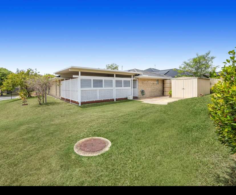 $285, Share-house, 4 bathrooms, Little Mountain QLD 4551