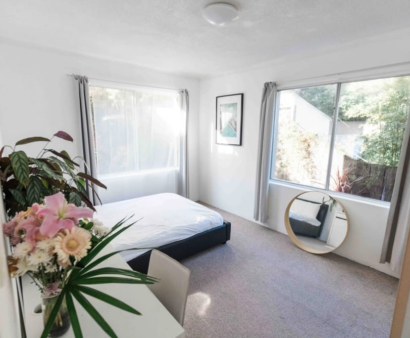 Furnished room in a flatshare