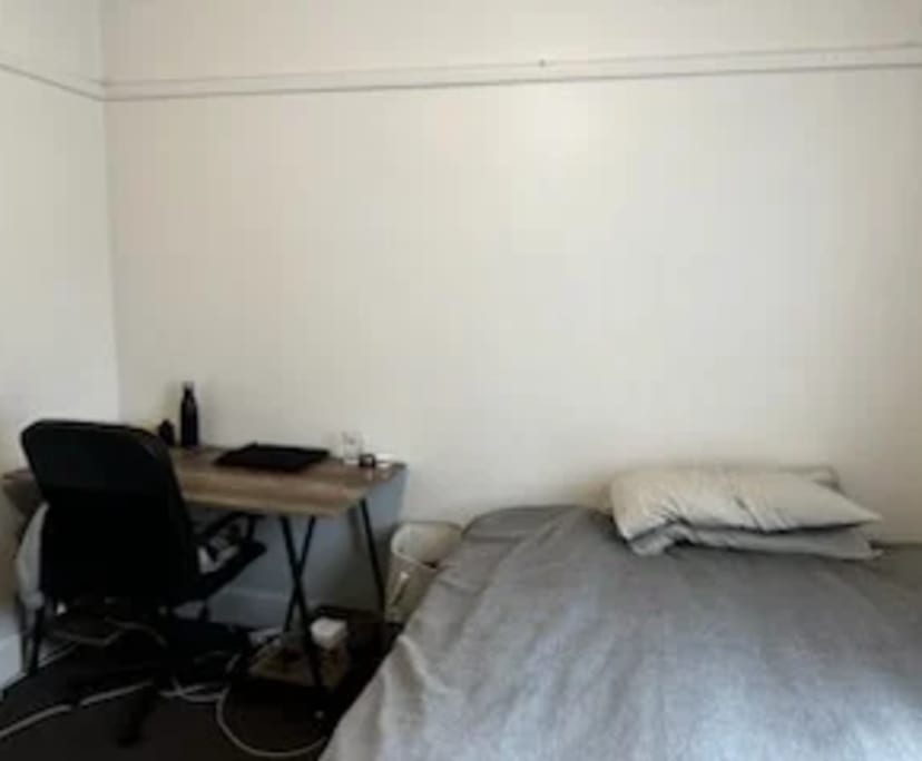 $825, Share-house, 3 bathrooms, Murrumbeena VIC 3163