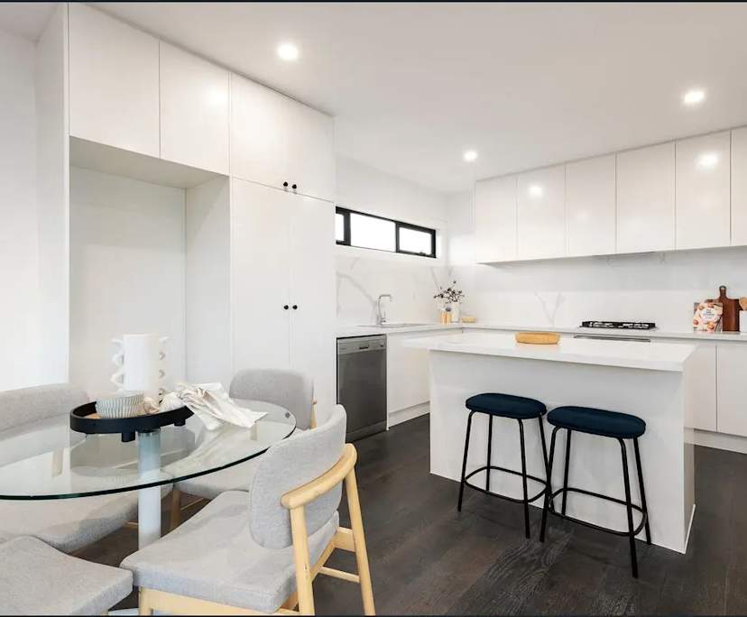 $320, Flatshare, 3 bathrooms, Maidstone VIC 3012