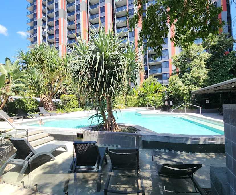 $370, Flatshare, 2 bathrooms, Bowen Hills QLD 4006