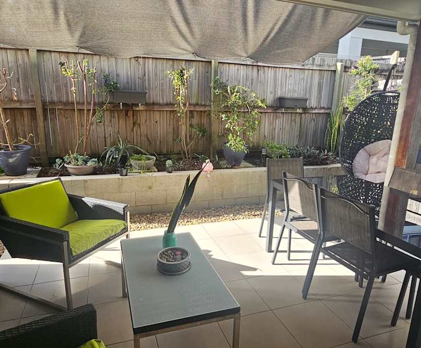 $300, Share-house, 3 bathrooms, Helensvale QLD 4212