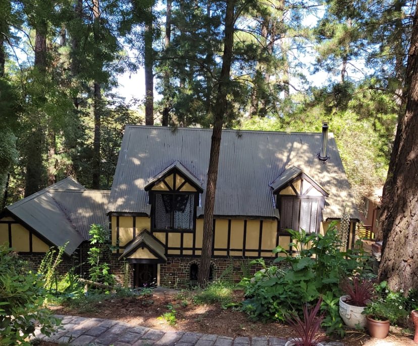 Room for Rent in Crafers West, Adelaide 200, Unfu...