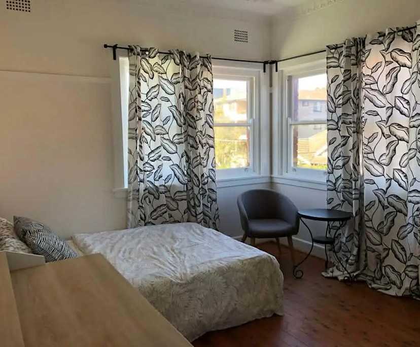 Furnished room in a share house