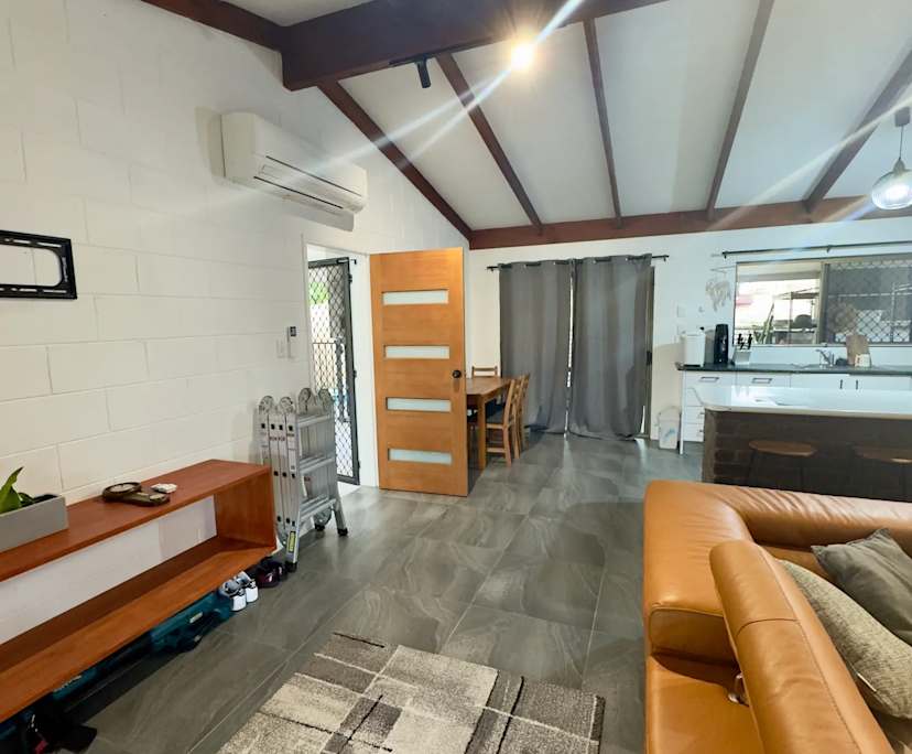 $330, Share-house, 3 bathrooms, Smithfield QLD 4878