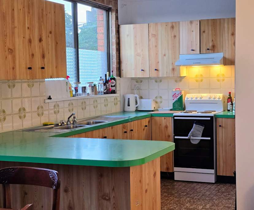 Whole property with 2 rooms for rent