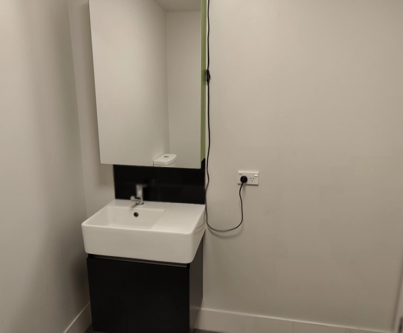 $360, Flatshare, 2 bathrooms, Southport QLD 4215