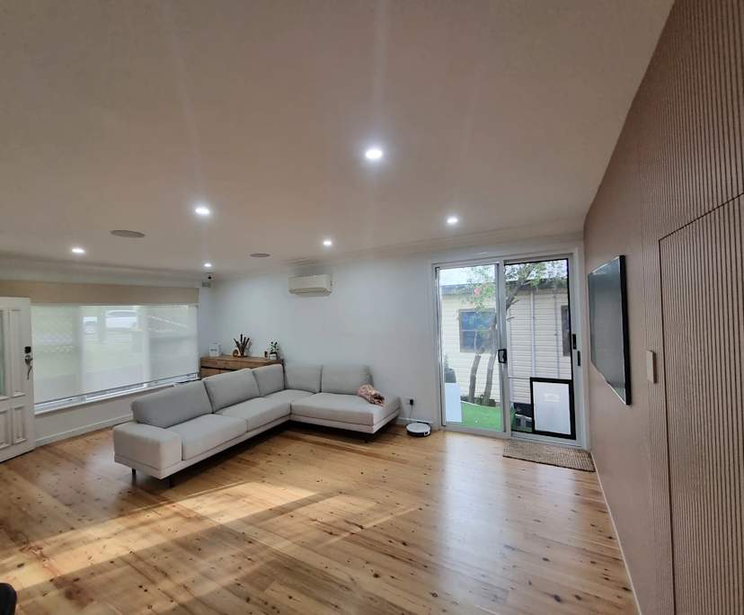 Room in a share house