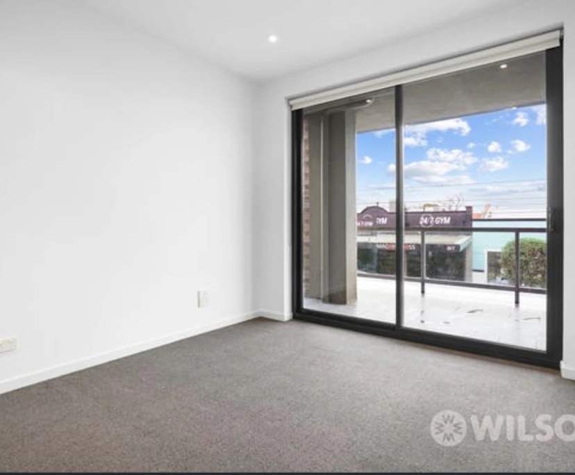 Unfurnished room in a share house
