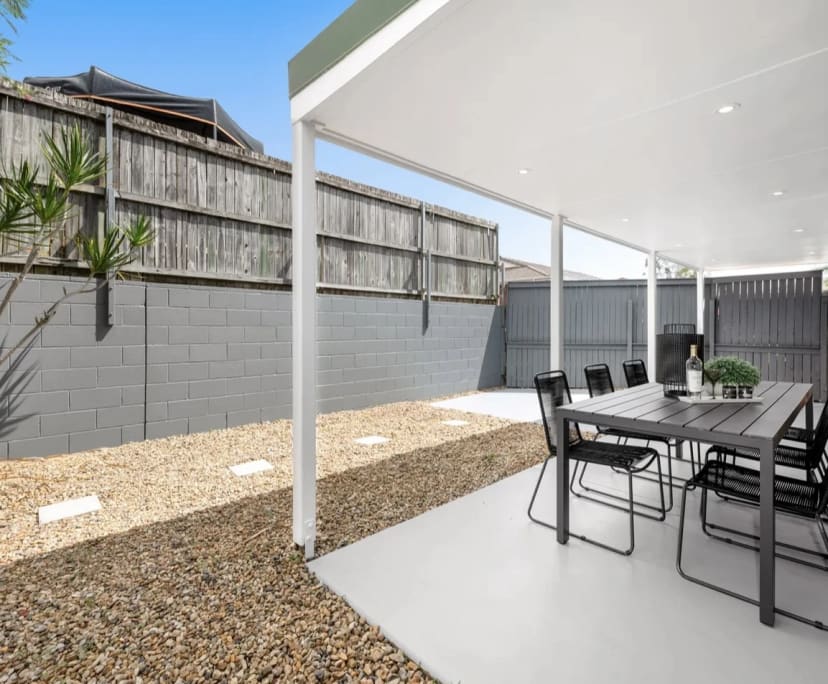 $325, Share-house, 2 bathrooms, Carina QLD 4152