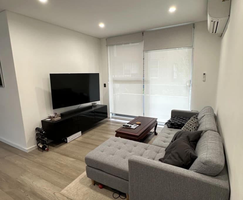 $475, Flatshare, 2 bathrooms, Lane Cove North NSW 2066