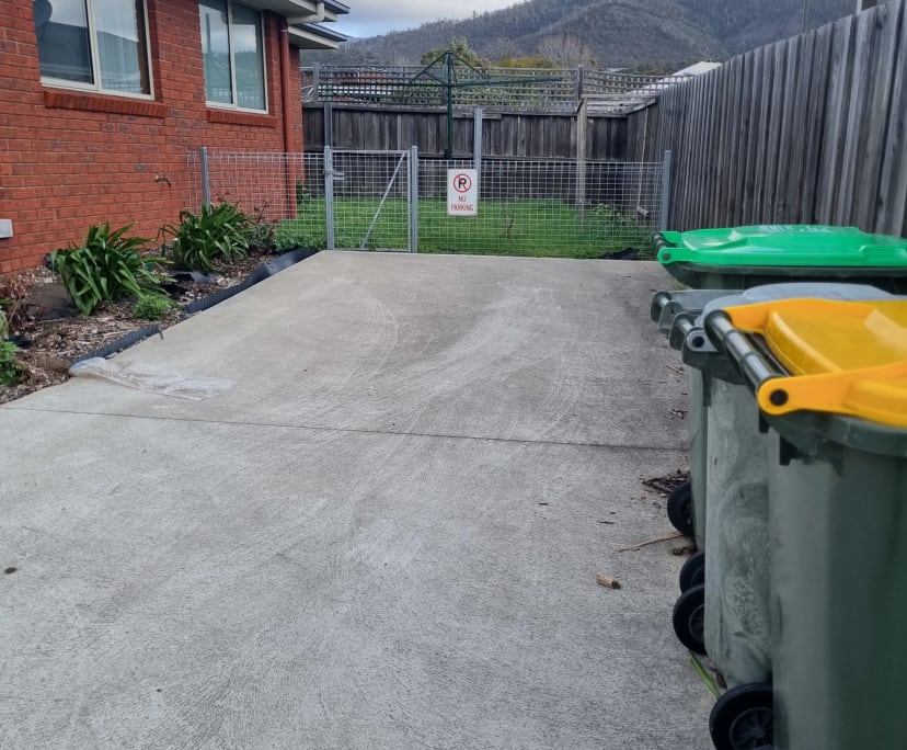 $330, Student-accommodation, 2 bathrooms, Chigwell TAS 7011