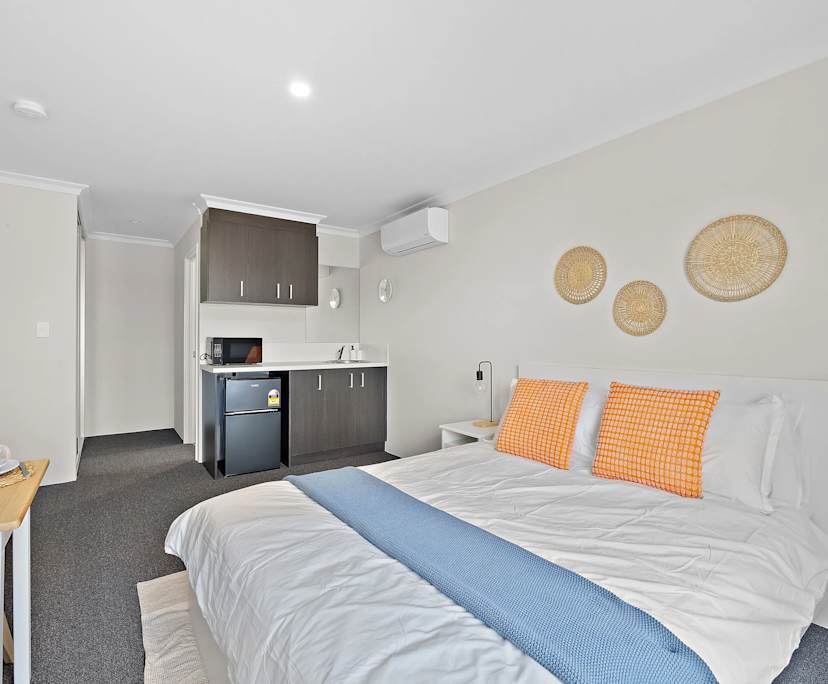 propertyImage