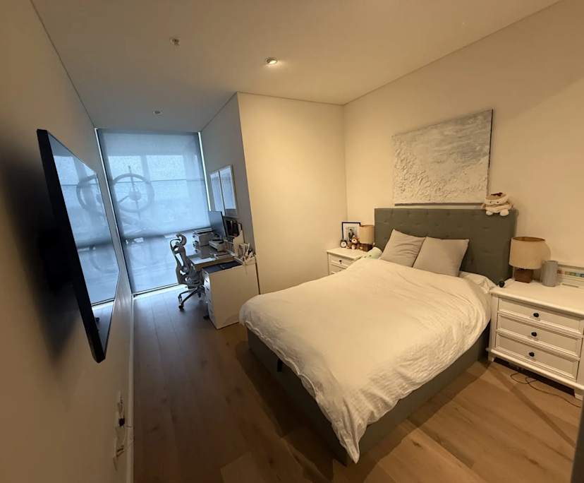 Furnished room with own bathroom