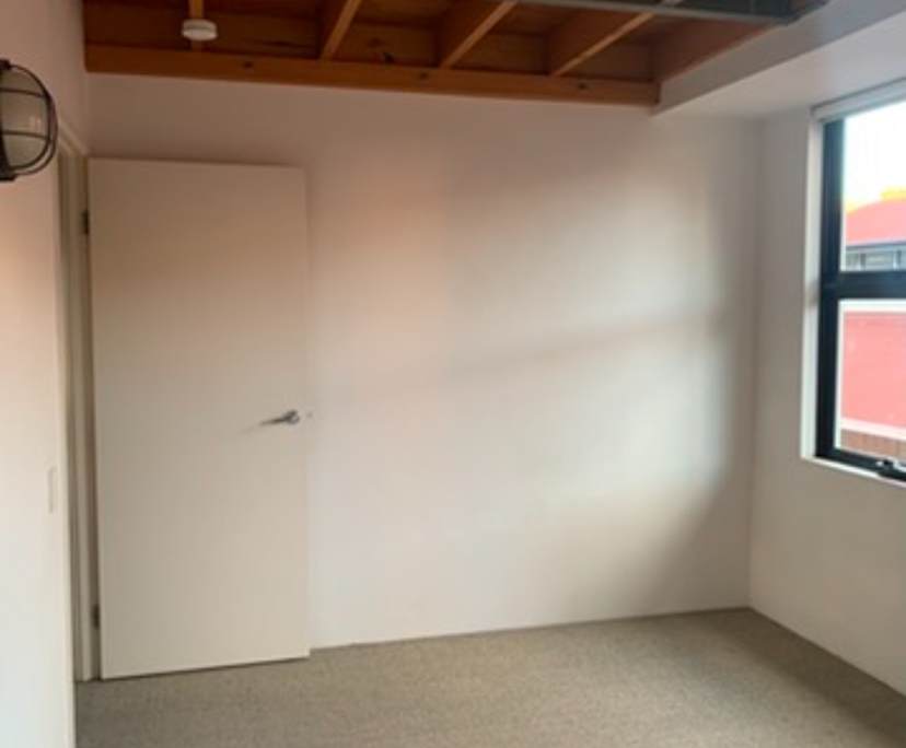 $370, Flatshare, 2 bathrooms, Teneriffe QLD 4005