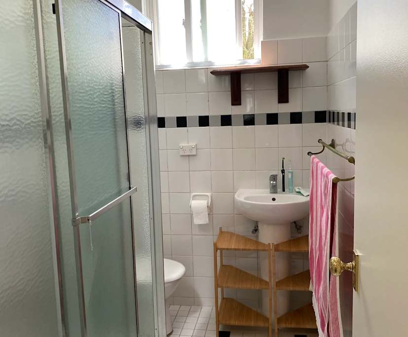 $400, Flatshare, 2 bathrooms, Chatswood NSW 2067