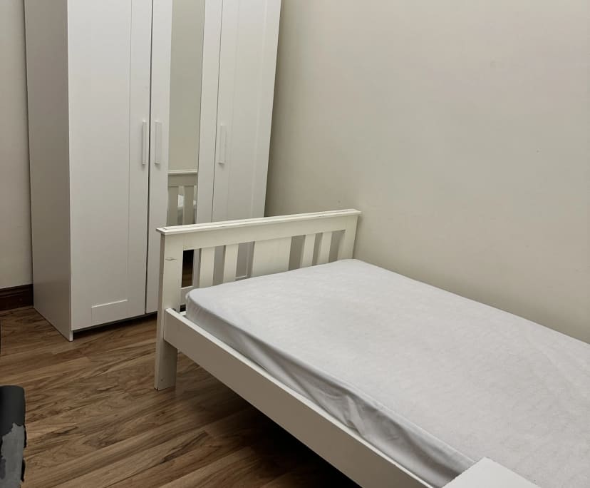 4 Rooms for Rent in Glandore, Adelaide 220300, F...