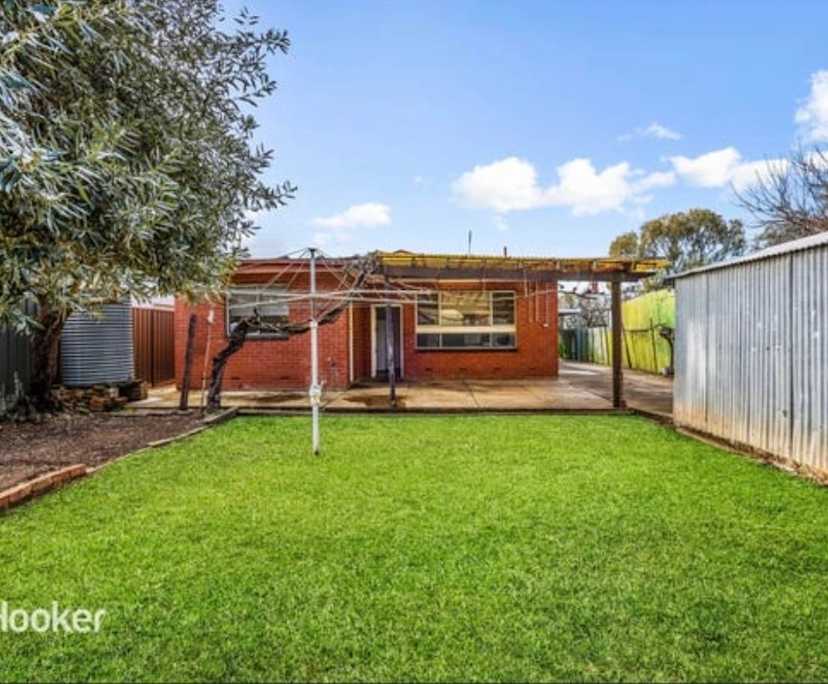 Unfurnished room in a share house