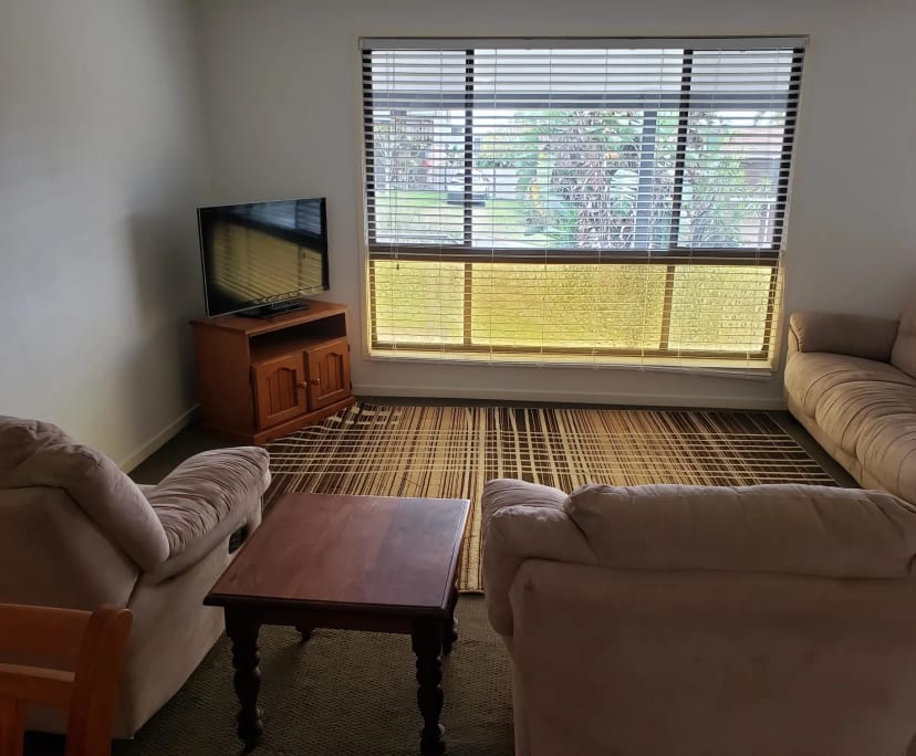 $300, Share-house, 3 bathrooms, Nerang QLD 4211