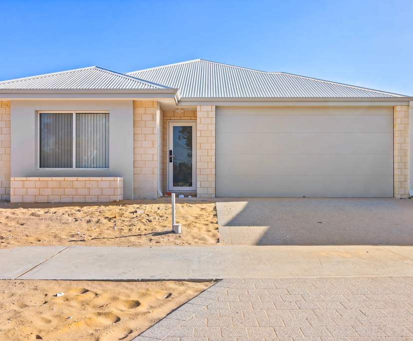 $280, Share-house, 5 bathrooms, Madora Bay WA 6210