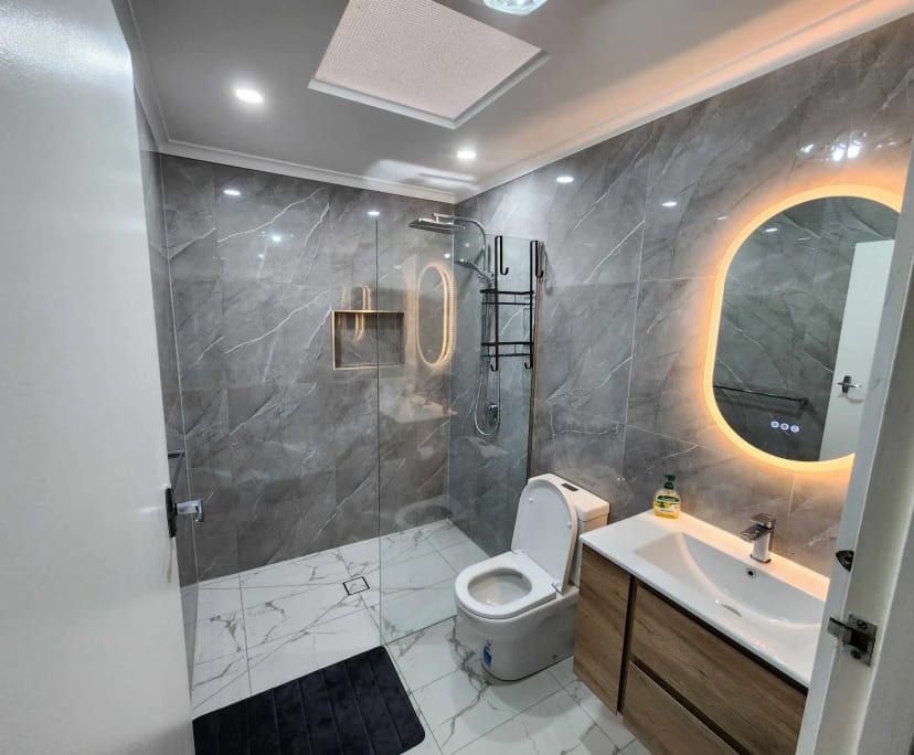 Room in a share house