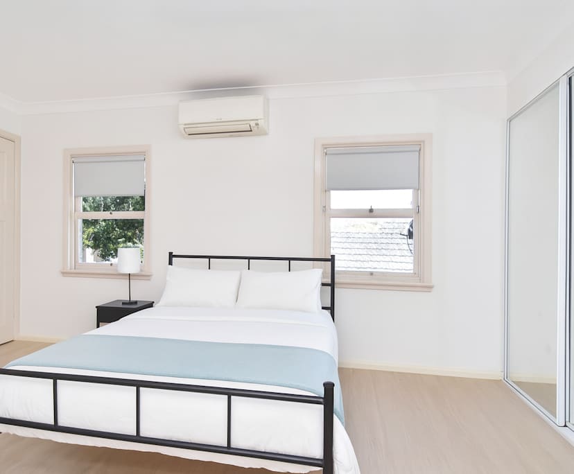 $340, Granny-flat, 6 bathrooms, Sylvania NSW 2224