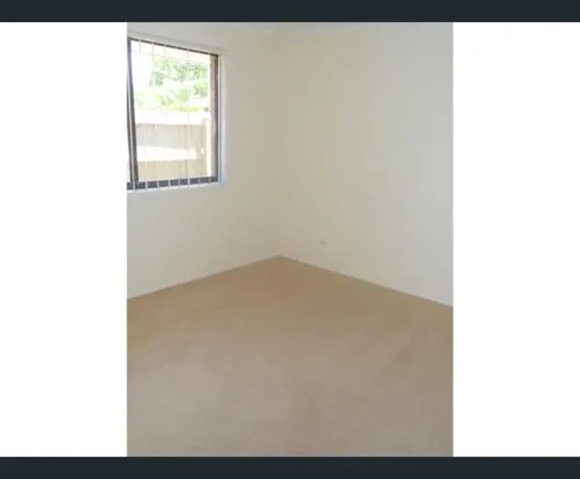 Unfurnished room in a share house