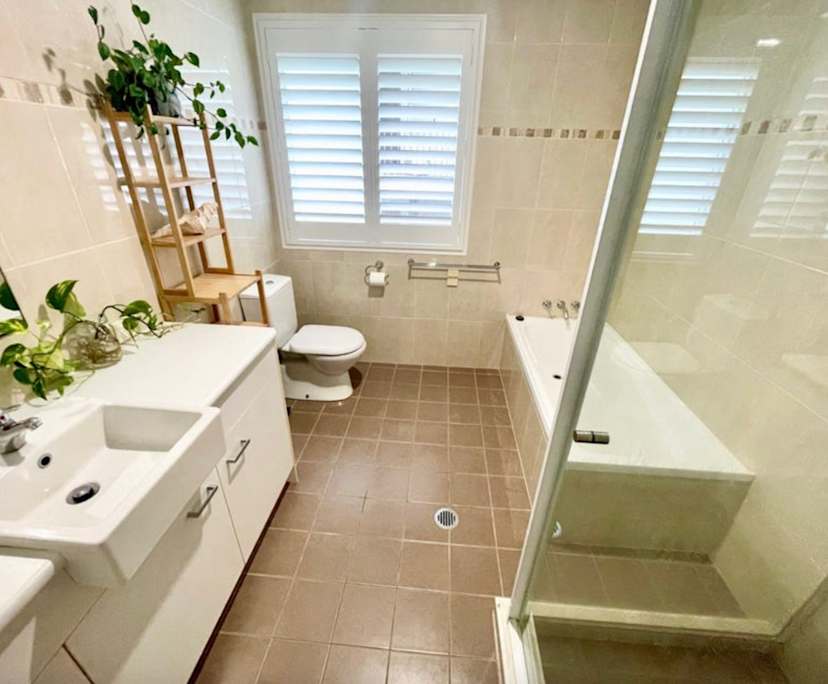 $800, Whole-property, 3 bathrooms, Bilambil Heights NSW 2486