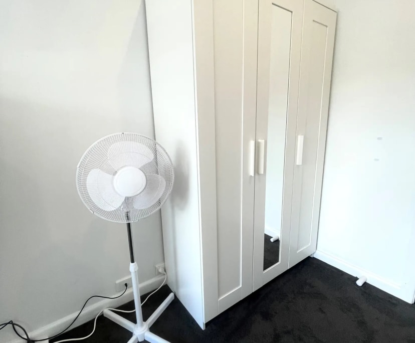 $350, Share-house, 5 bathrooms, Hampton East VIC 3188