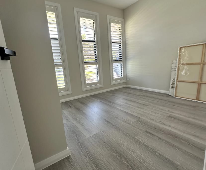 Whole property with 2 rooms for rent