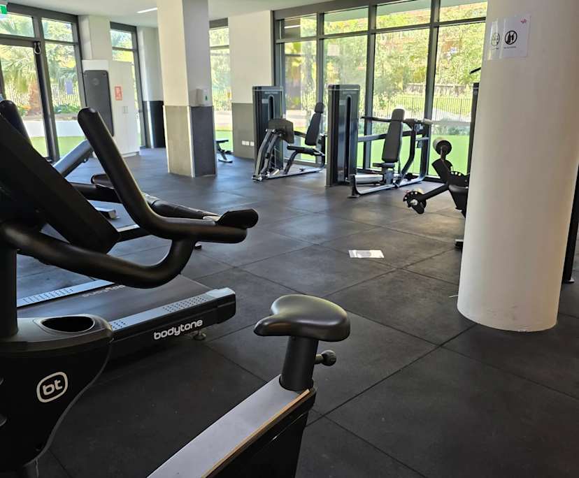 $180, Flatshare, 2 bathrooms, Homebush NSW 2140