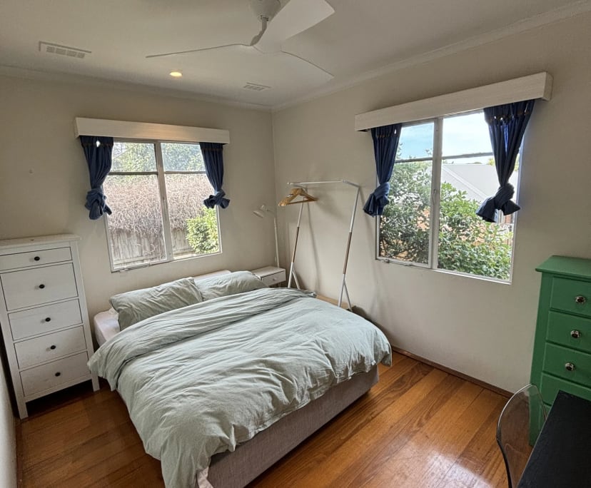 Furnished room in a share house