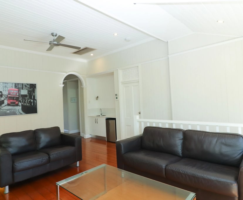 2 Rooms for Rent in Auchenflower, Brisbane 20039...