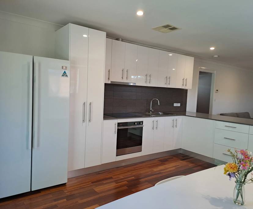 Whole property with 2 rooms for rent
