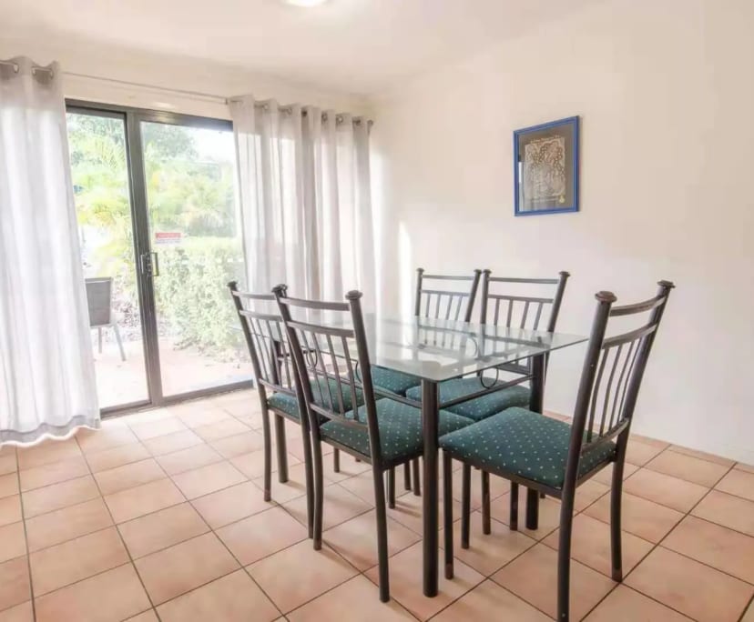 $350-400, Share-house, 3 rooms, Robertson QLD 4109, Robertson QLD 4109