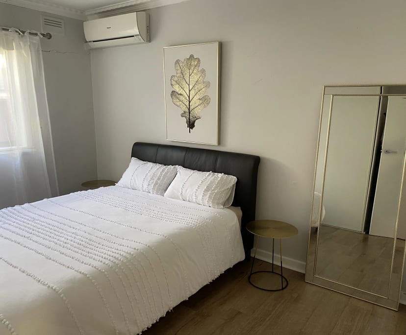 2 Rooms for Rent in St Albans, Melbourne 200, Fur...