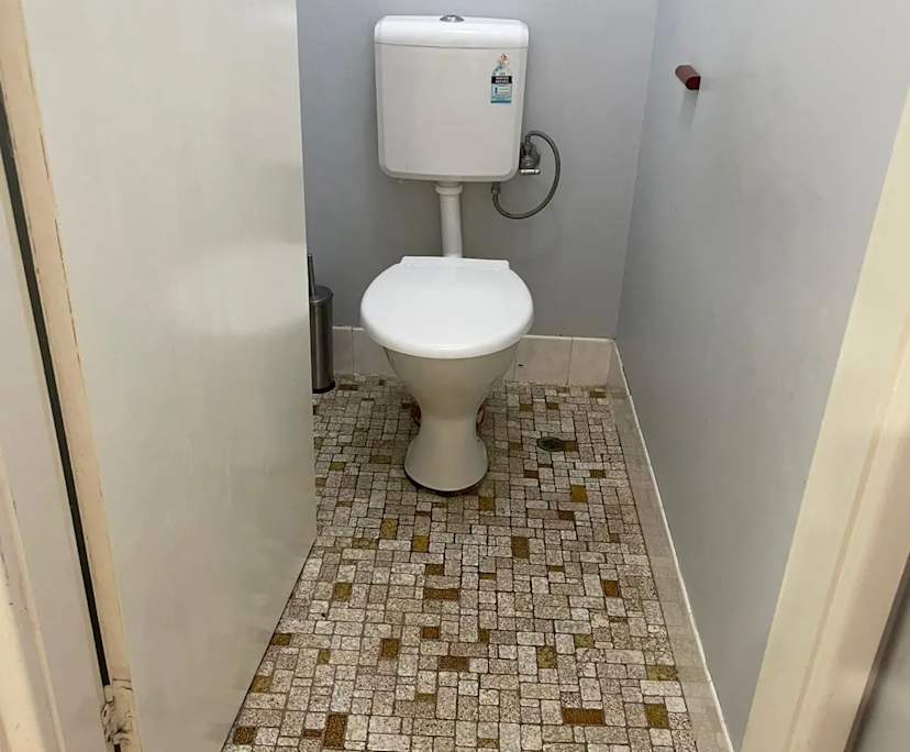 $220, Share-house, 6 bathrooms, Hillvue NSW 2340