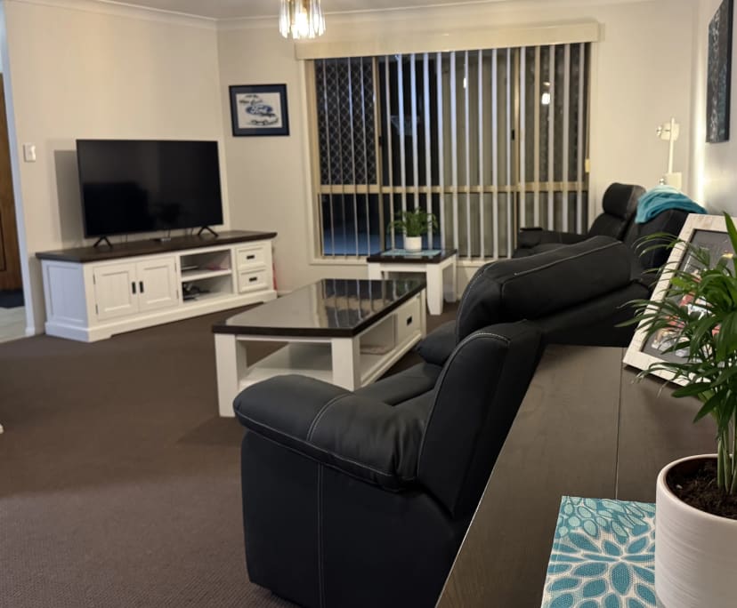 $320, Share-house, 3 bathrooms, Burleigh Waters QLD 4220