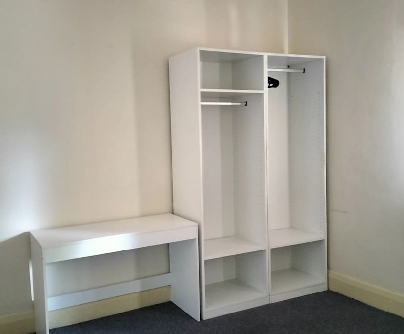 Furnished room in a share house