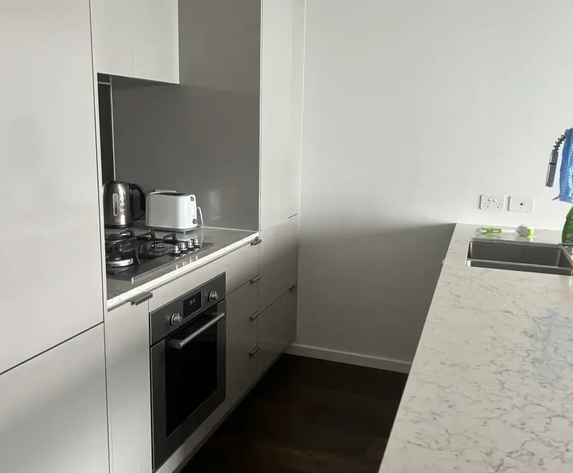Unfurnished room in a flatshare