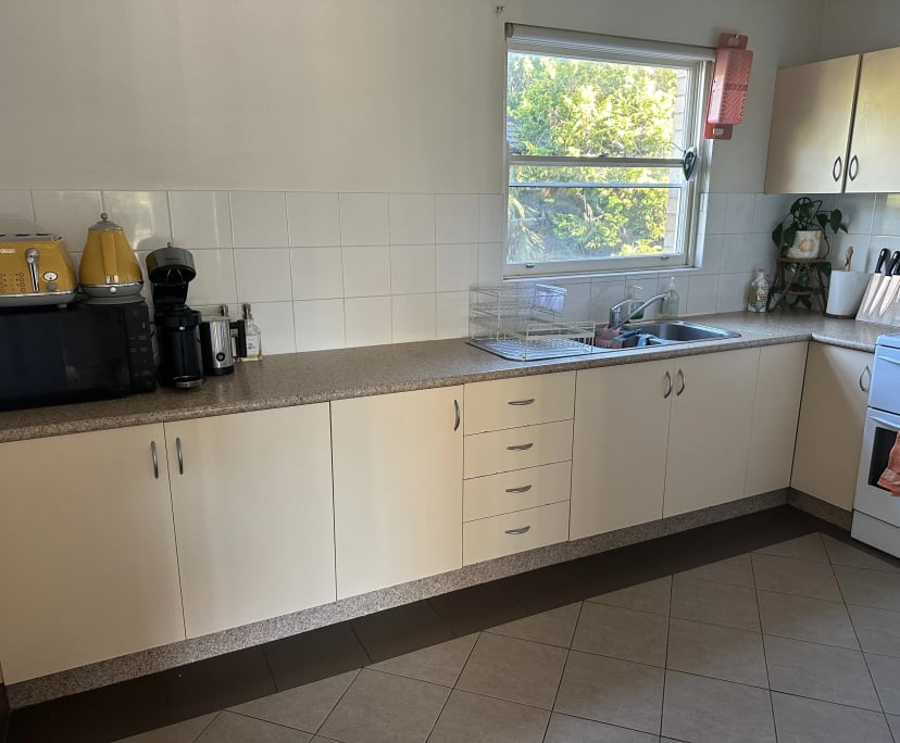 $350, Flatshare, 2 bathrooms, Hurlstone Park NSW 2193