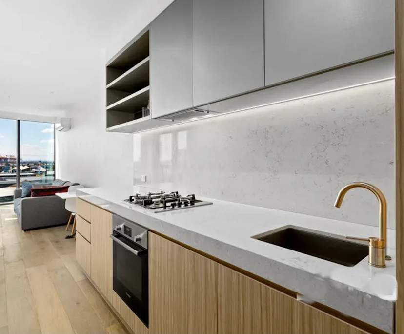 $700, Whole-property, 2 bathrooms, Port Melbourne VIC 3207