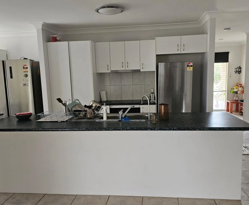 $220, Share-house, 5 bathrooms, Lowood QLD 4311